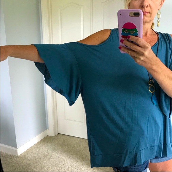 Cold Shoulder Tunic Top in Indigo - Picture 3 of 7